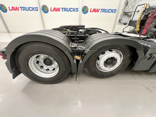 Renault Premium 460 6×2 Midlift Tractor Unit