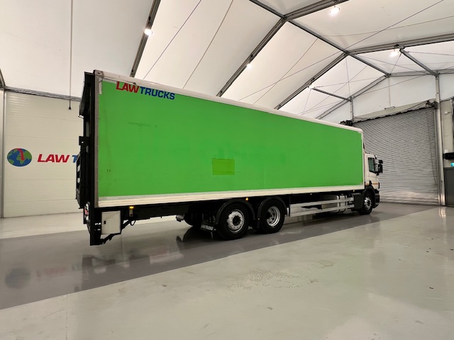 Scania P280 6×2 Rear Lift Day Cab Fridge Box