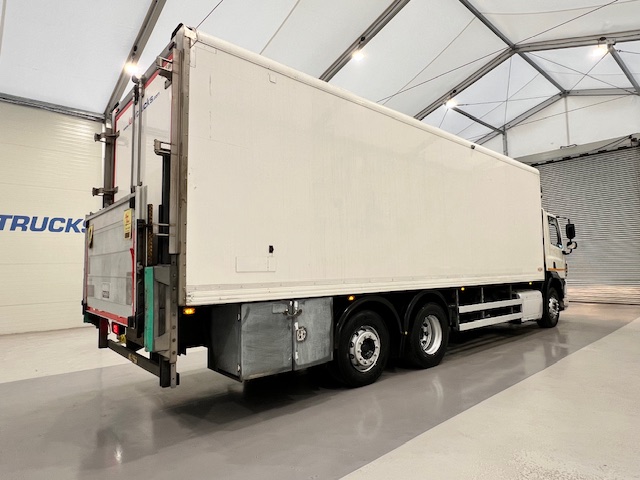 DAF CF 290 6×2 Rear Steer Fridge Box