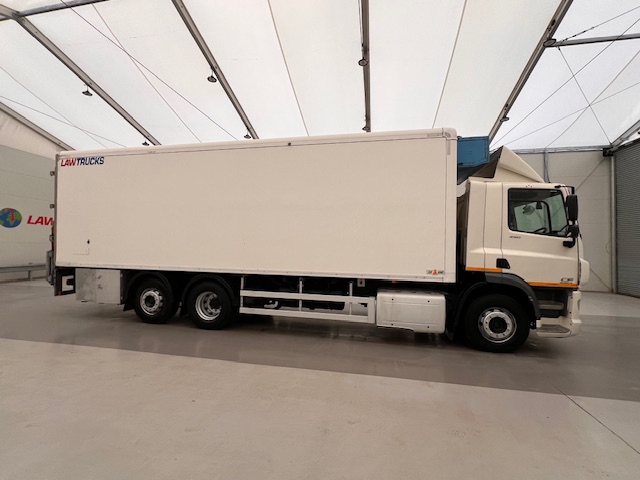 DAF CF 290 6×2 Rear Steer Fridge Box