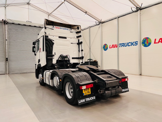 Renault T460 6×2 Midlift Tractor Unit