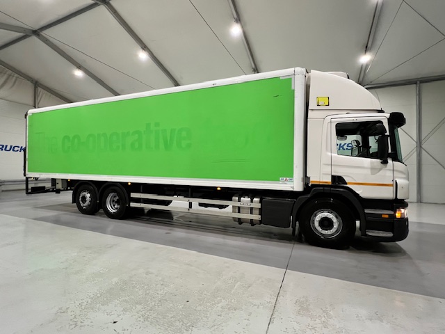Scania P280 6×2 Rear Lift Day Cab Fridge Box Manual