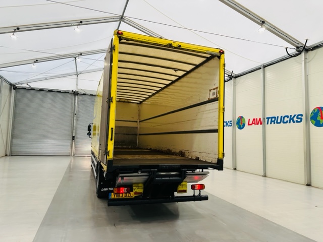 DAF CF65 220 Sleeper Cab Box Van