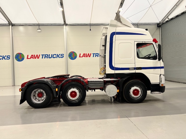 Volvo FM12 380 6×2 Midlift Tractor Unit Manual