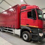 Mercedes Actros 2533 6×2 Sleeper Cab Curtainsider - thumbnail
