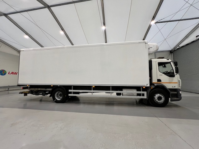 DAF LF 230 4×2 Day Cab Fridge Box