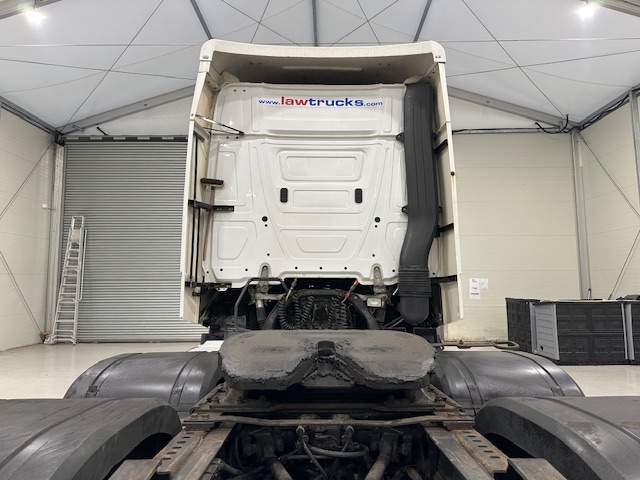 Mercedes Actros 2545 6×2 Midlift Tractor Unit