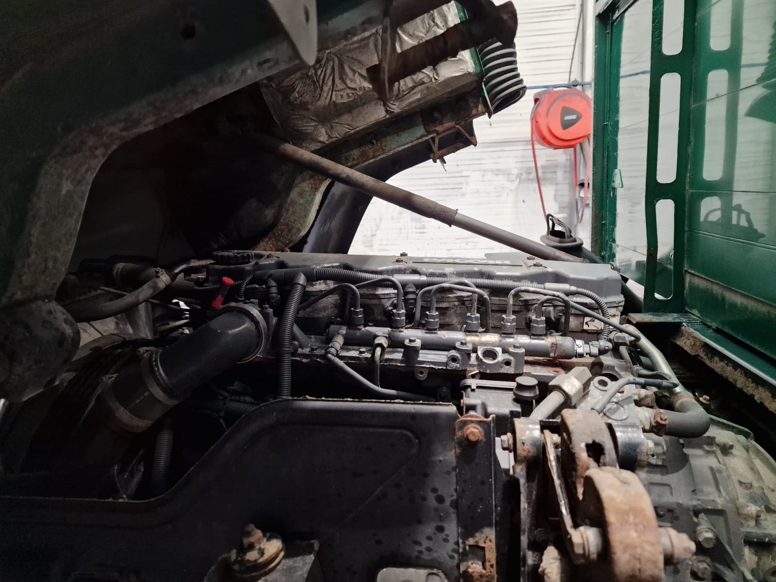 Daf LF55 220 Day Cab Dropside Crane