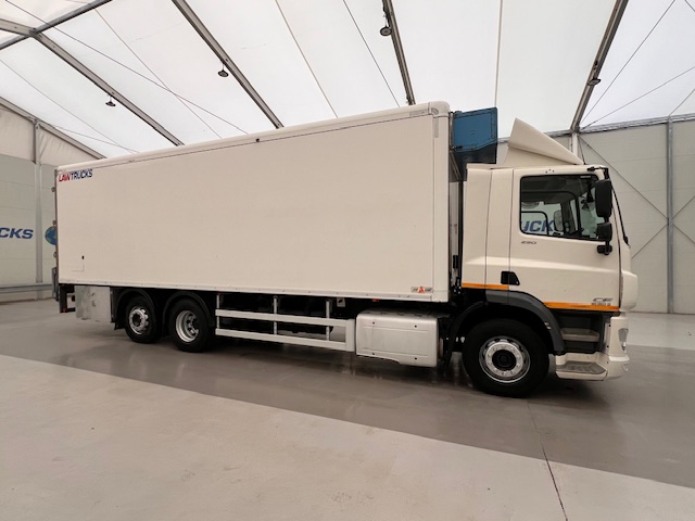 DAF CF 290 6×2 Rear Steer Fridge Box