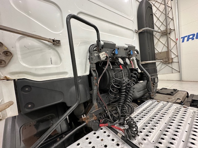 Renault Premium 460 6×2 Midlift Tractor Unit