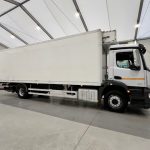 Mercedes Antos 1827 Day Cab Fridge Box - thumbnail
