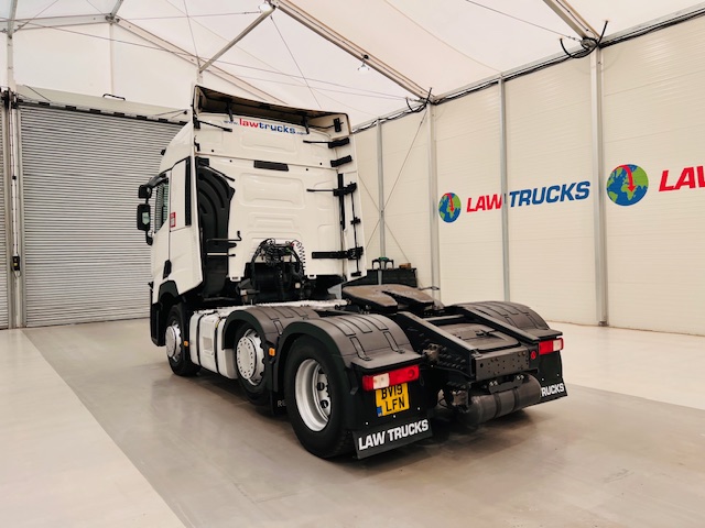 Renault T460 6×2 Midlift Tractor Unit