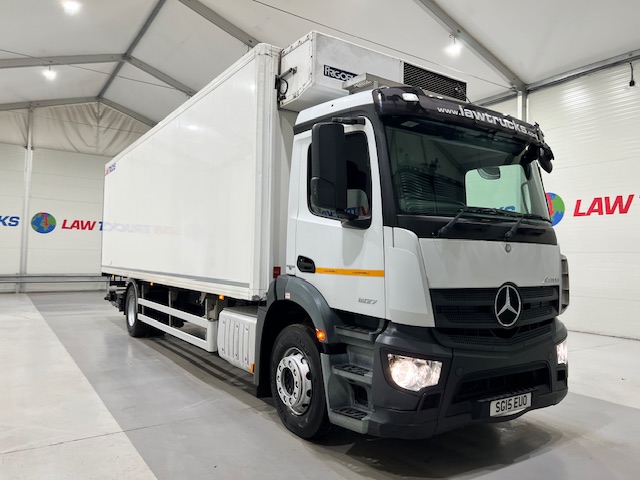Mercedes Antos 1827 Day Cab Fridge Box