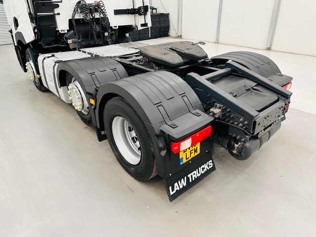 Renault T460 6×2 Midlift Tractor Unit