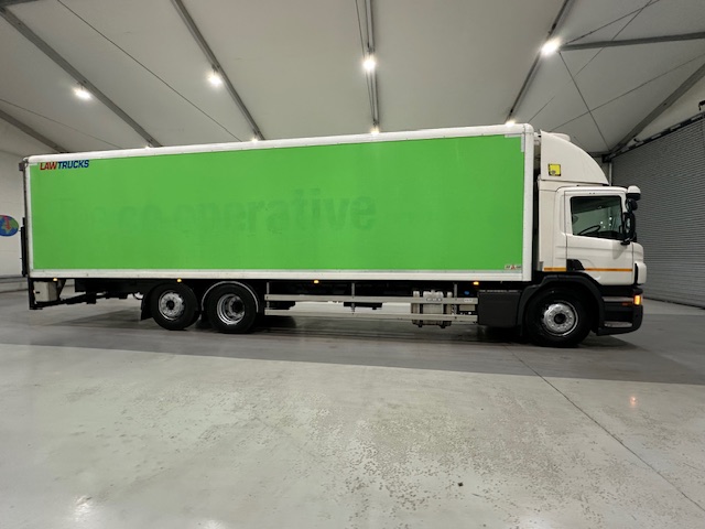 Scania P280 6×2 Rear Lift Day Cab Fridge Box