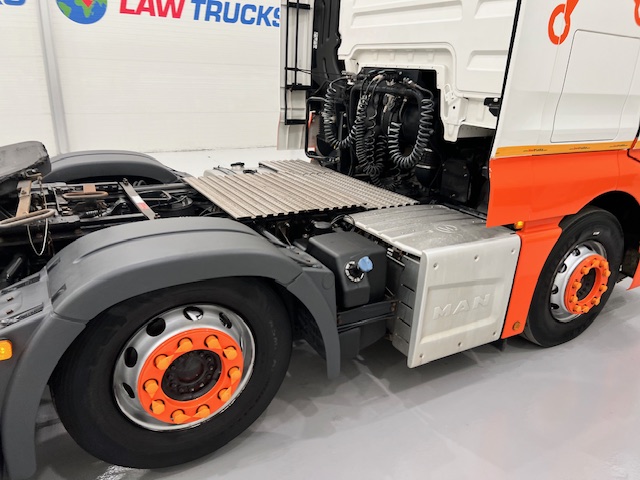 MAN TGX 26.470 6×2 Midlift Tractor Unit