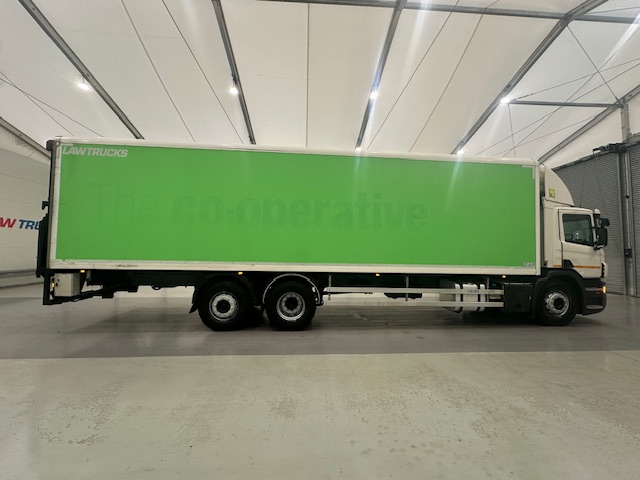 Scania P280 6×2 Rear Lift Day Cab Fridge Box