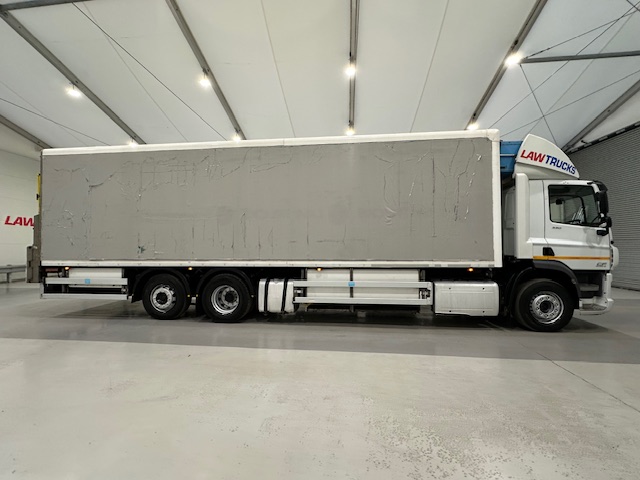 DAF CF 330 Rear Lift Day Cab Fridge Box