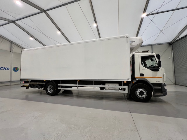 DAF LF 230 4×2 Day Cab Fridge Box