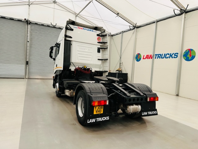 Iveco Stralis 450 4×2 Tractor Unit