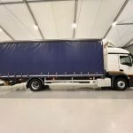 Mercedes Actros 1824 Sleeper Cab Curtainsider - thumbnail