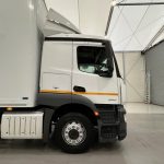 Mercedes Actros 1824 4×2 Sleeper Cab Box Van - thumbnail