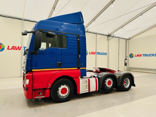 MAN TGX 26.480 6×2 Tractor Unit