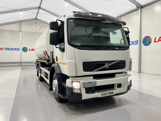Volvo FE 300 6×2 20000 Litre Fuel Tanker