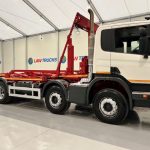 Scania P370 8×4 Rest Cab Hookloader Manual - thumbnail