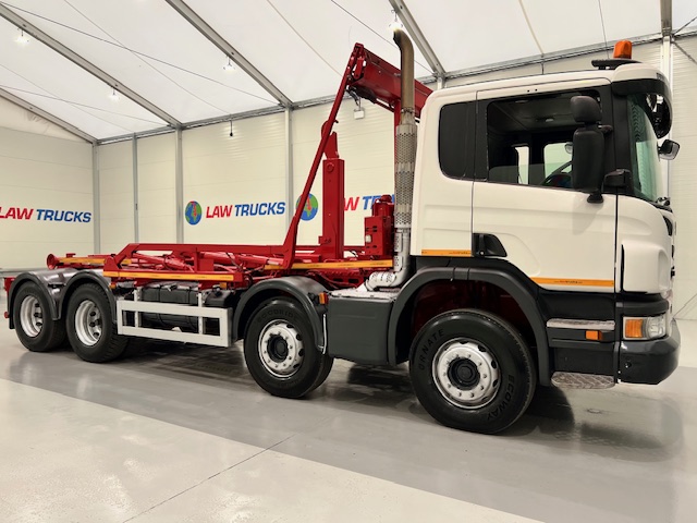Scania P370 8×4 Rest Cab Hookloader Manual