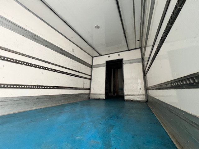 Mercedes Axor 1824 Day Cab Box Van