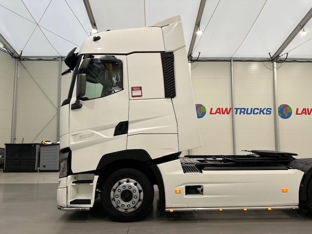 Renault T480 High 4×2 Tractor Unit