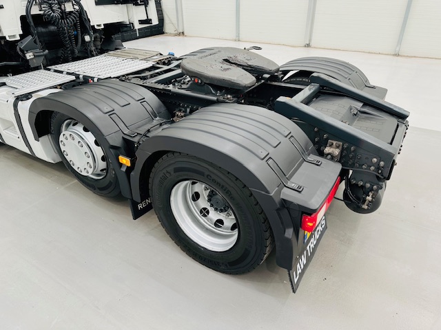 Renault T460 6×2 Midlift Tractor Unit