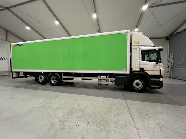 Scania P280 6×2 Rear Lift Day Cab Fridge Box