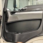 MAN TGM 18.250 4×2 Sleeper Cab Curtainsider - thumbnail
