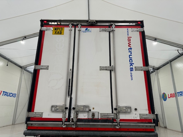 Mercedes Axor 1824 Day Cab Fridge Box