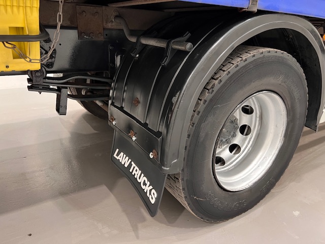DAF CF 250 Sleeper Cab Curtainsider