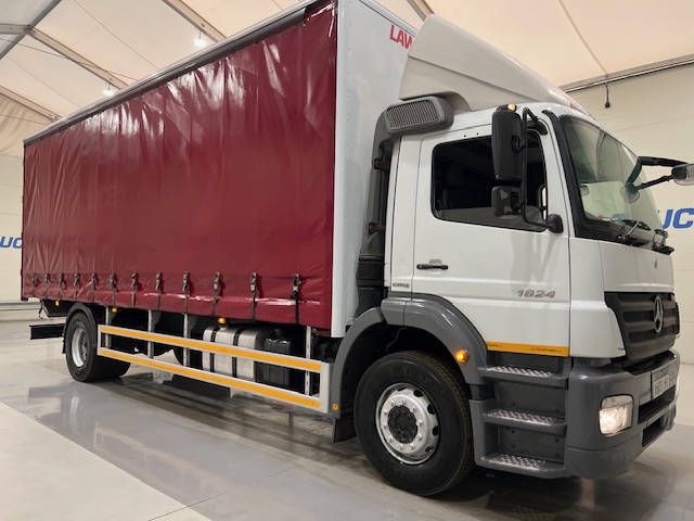 Mercedes Axor 1824 Day Cab Curtainsider