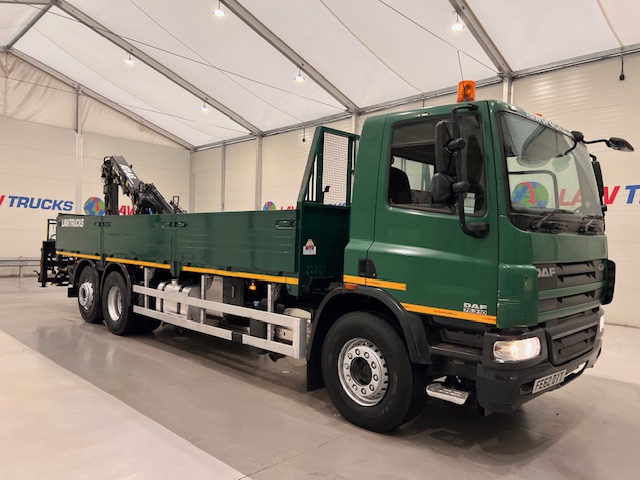 DAF CF75 310 6×2 Day Cab Dropside Crane