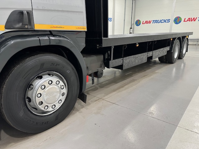 Scania P94 260 10 Tyre Sleeper Cab Flatbed
