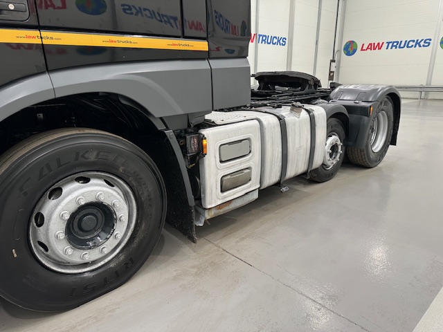 DAF XF 510 6×2 Midlift Tractor Unit