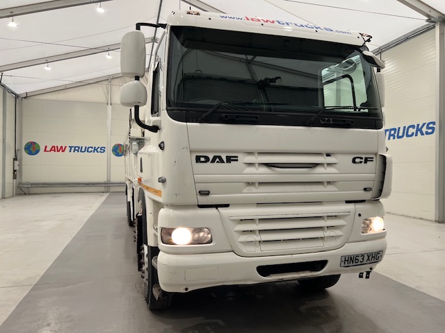 DAF CF85 360 8×4 Sleeper Cab Tipper Manual