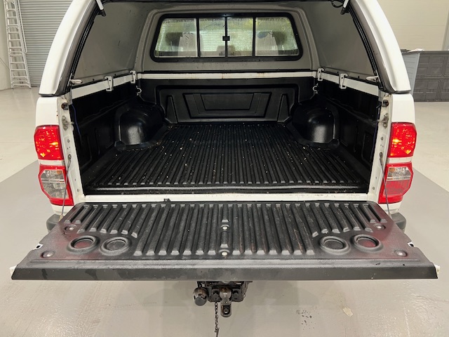 Toyota Hilux 2.5 D-4D 4×4 Double Cab Pick Up