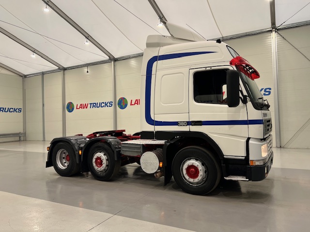 Volvo FM12 380 6×2 Midlift Tractor Unit Manual