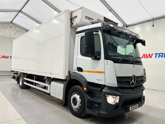 Mercedes Antos 1827 Day Cab Fridge Box