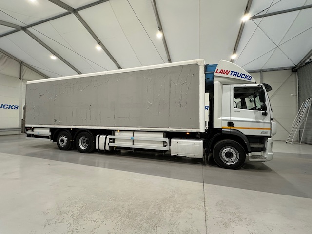 DAF CF 330 Rear Lift Day Cab Fridge Box