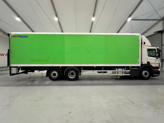Scania P280 6×2 Rear Lift Day Cab Fridge Box