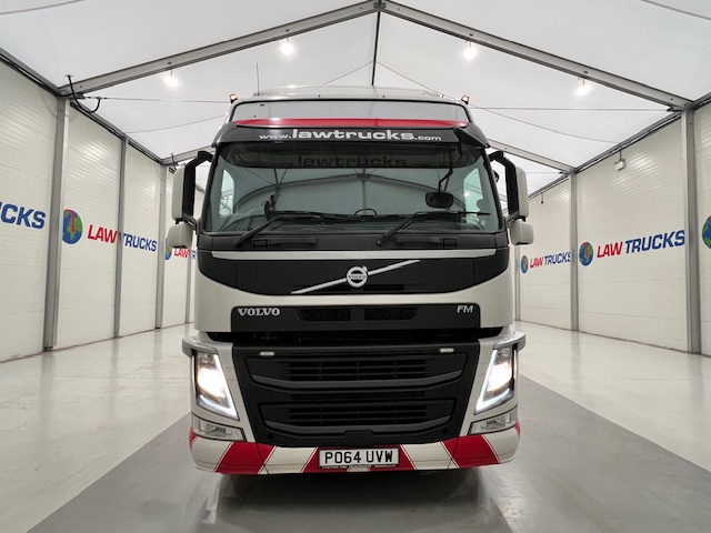 Volvo FM 450 Tractor Unit with Corus Brick Grab Trailer