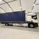 Mercedes Actros 1824 Sleeper Cab Curtainsider - thumbnail
