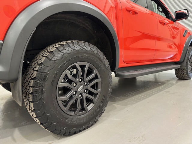 Ford Ranger Raptor 2.0 Auto 4×4 Pick Up